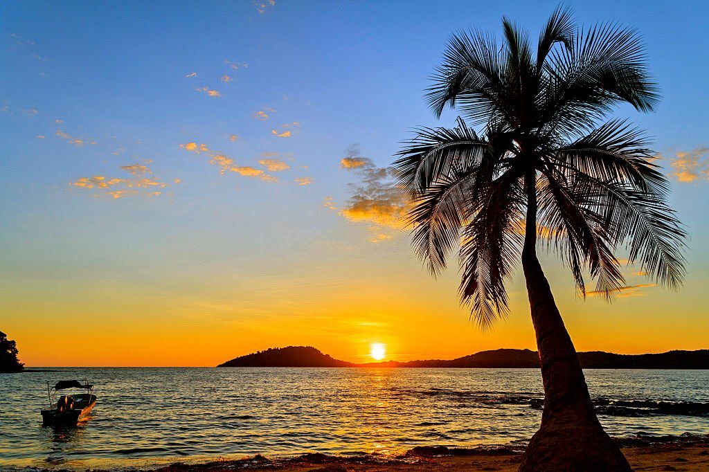 STAY IN THE PARADISE-LIKE NOSY BE ARCHIPELAGO